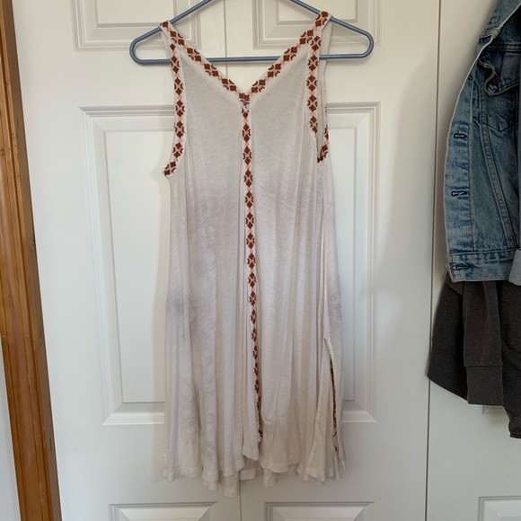 Tunic - Picture 2 of 6